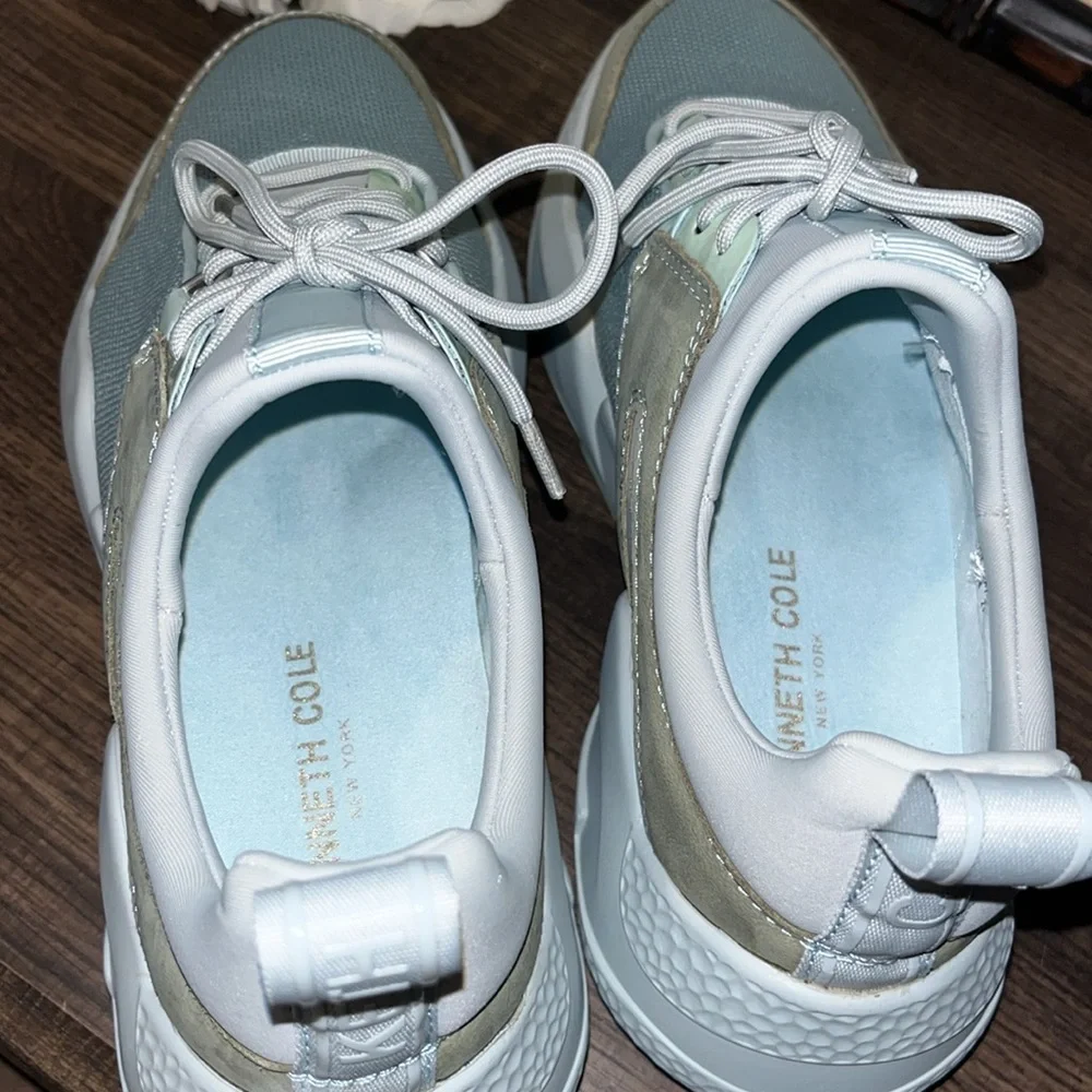 Kenneth Cole New York Women's Maddox Jogger Gray & Sage Sneaker Size 6.5 NIB